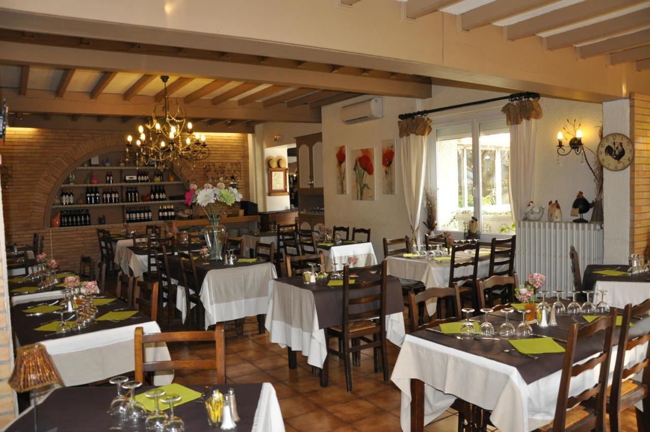 Les Deux Acacias Hotel *
